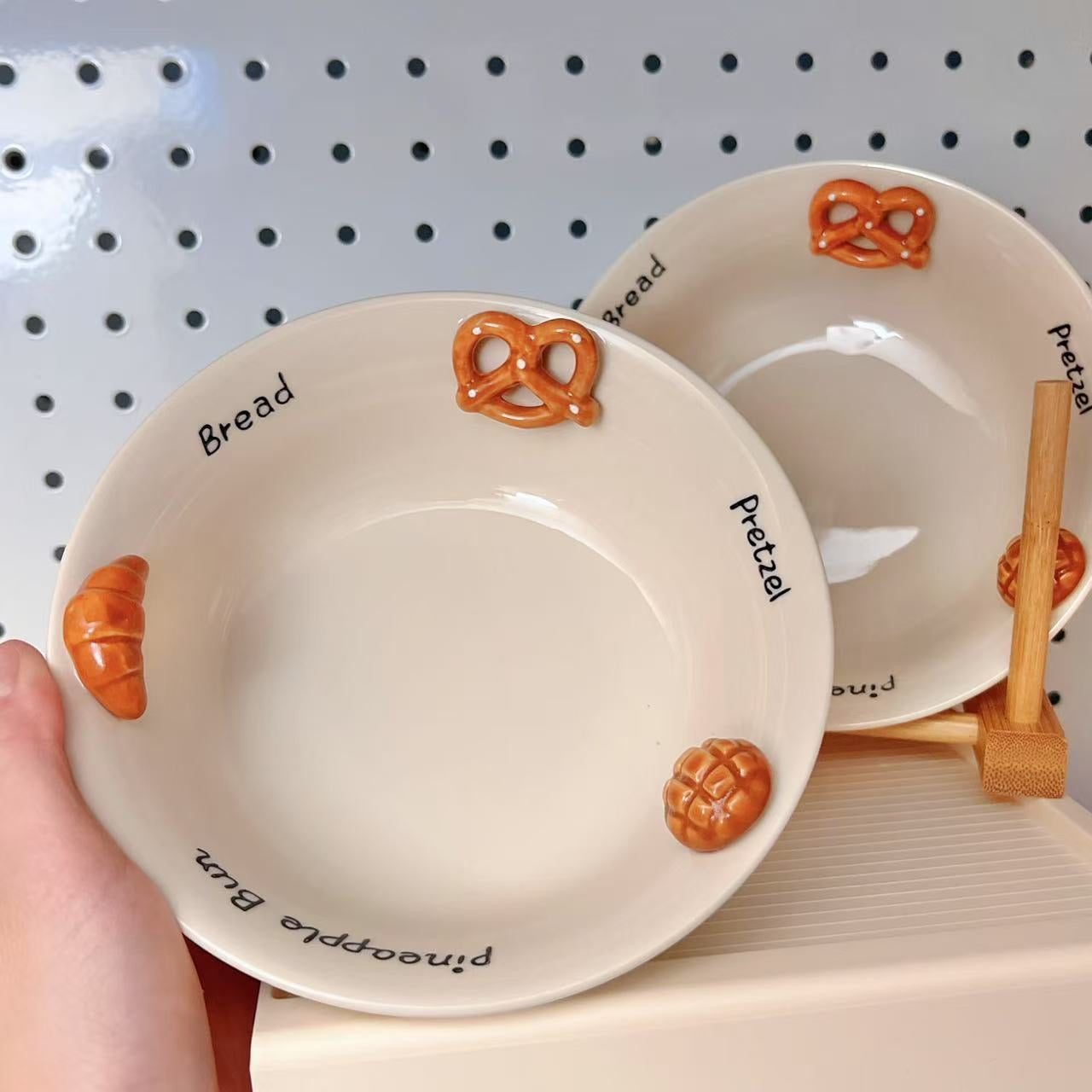 Hand-Painted 3D Bread Ceramic Yogurt Bowl