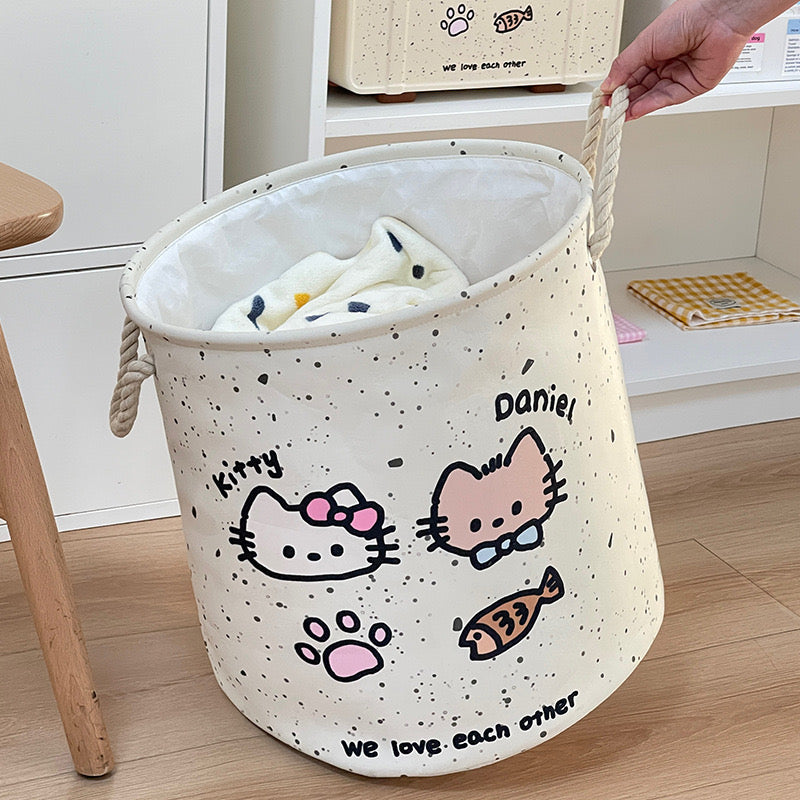 Creamy White Kitty Linen Storage Bag - Foldable, Water-Resistant, Durable for Clothes and Toys