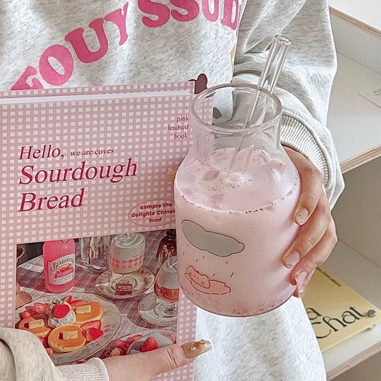 Adorable Cat Line-Art Glass Pitcher with Thick Straw, 650ML Capacity