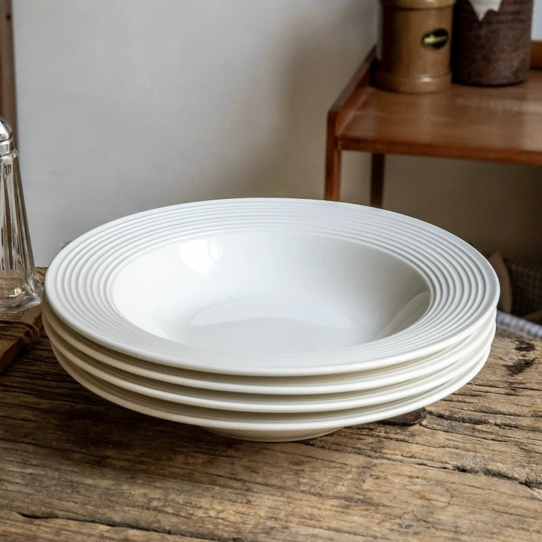 Elegant White Ceramic Pasta Plate – 8.5-Inch | Microwave & Dishwasher Safe