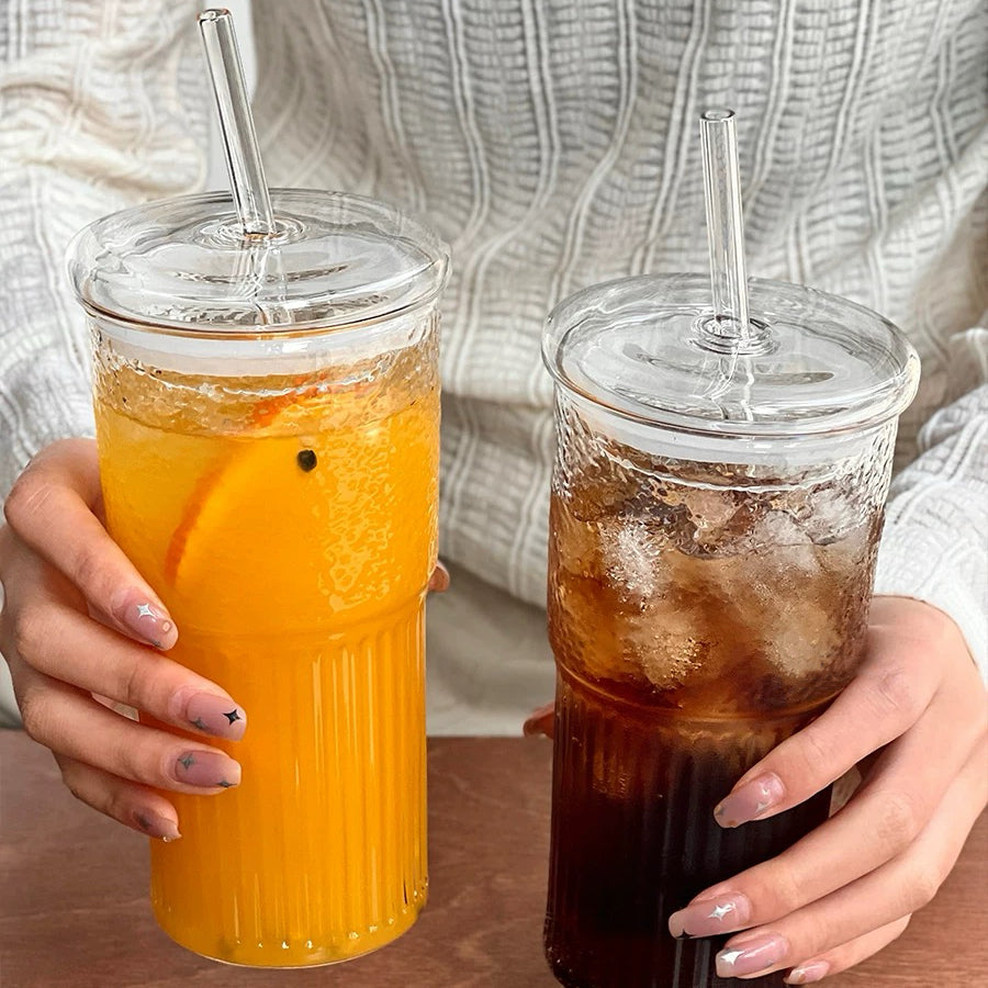 Hammered Texture Glass Cup with Straw, 600ML Capacity