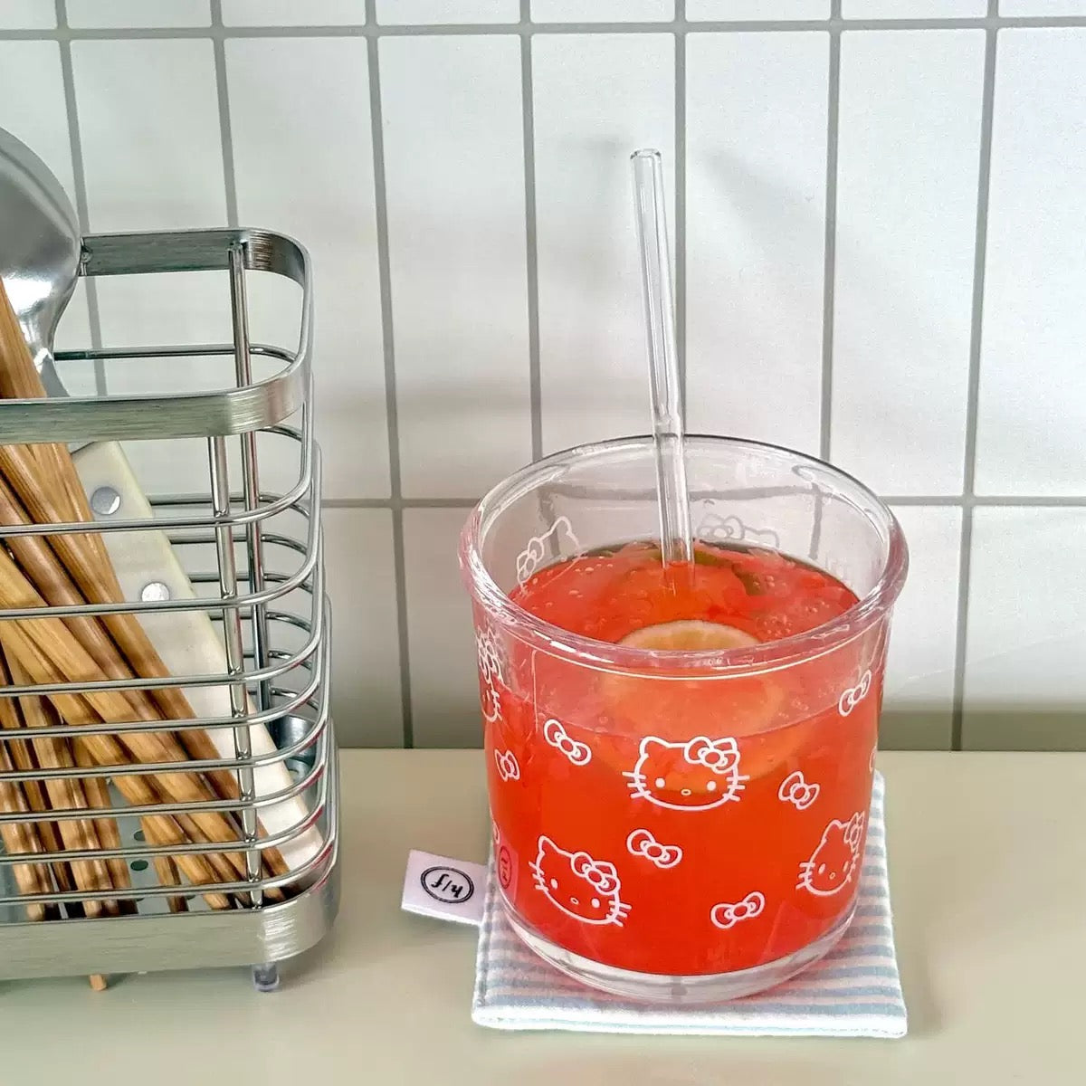 Kitty Short Glass Tumbler with Glass Straw – 400ML