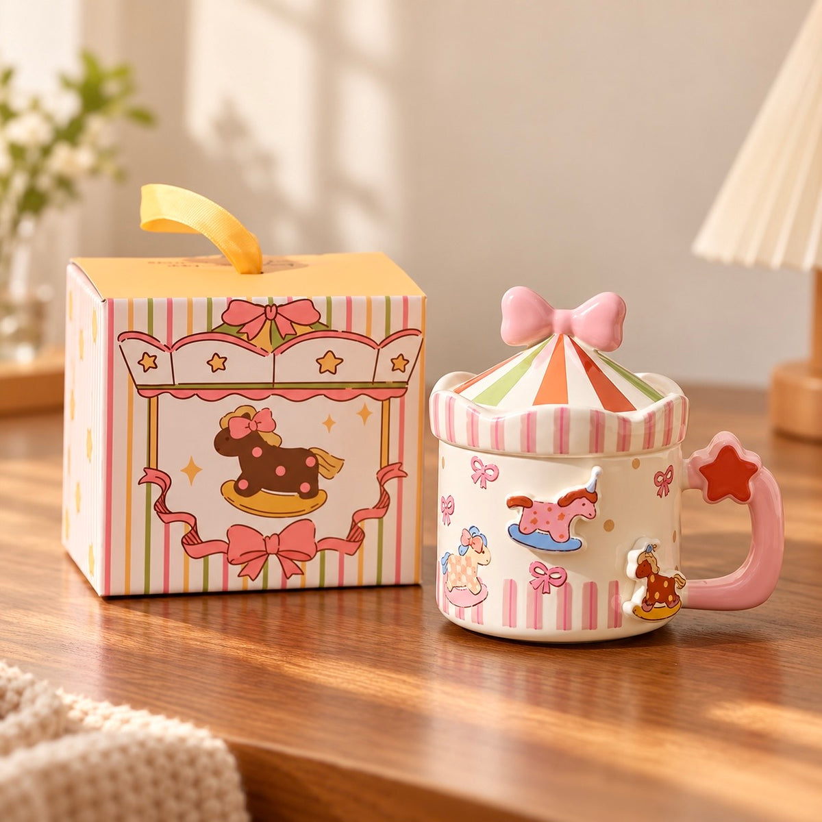 Cute Carousel Ceramic Mug with Lid - 300ML