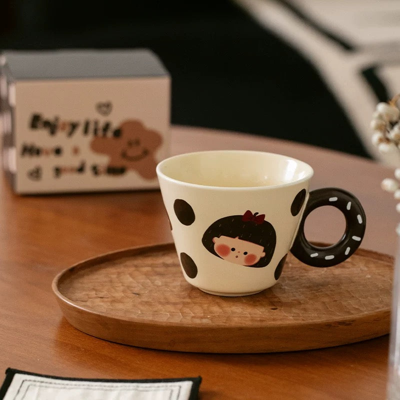 Donut Handle Girl Ceramic Mug – 290ML