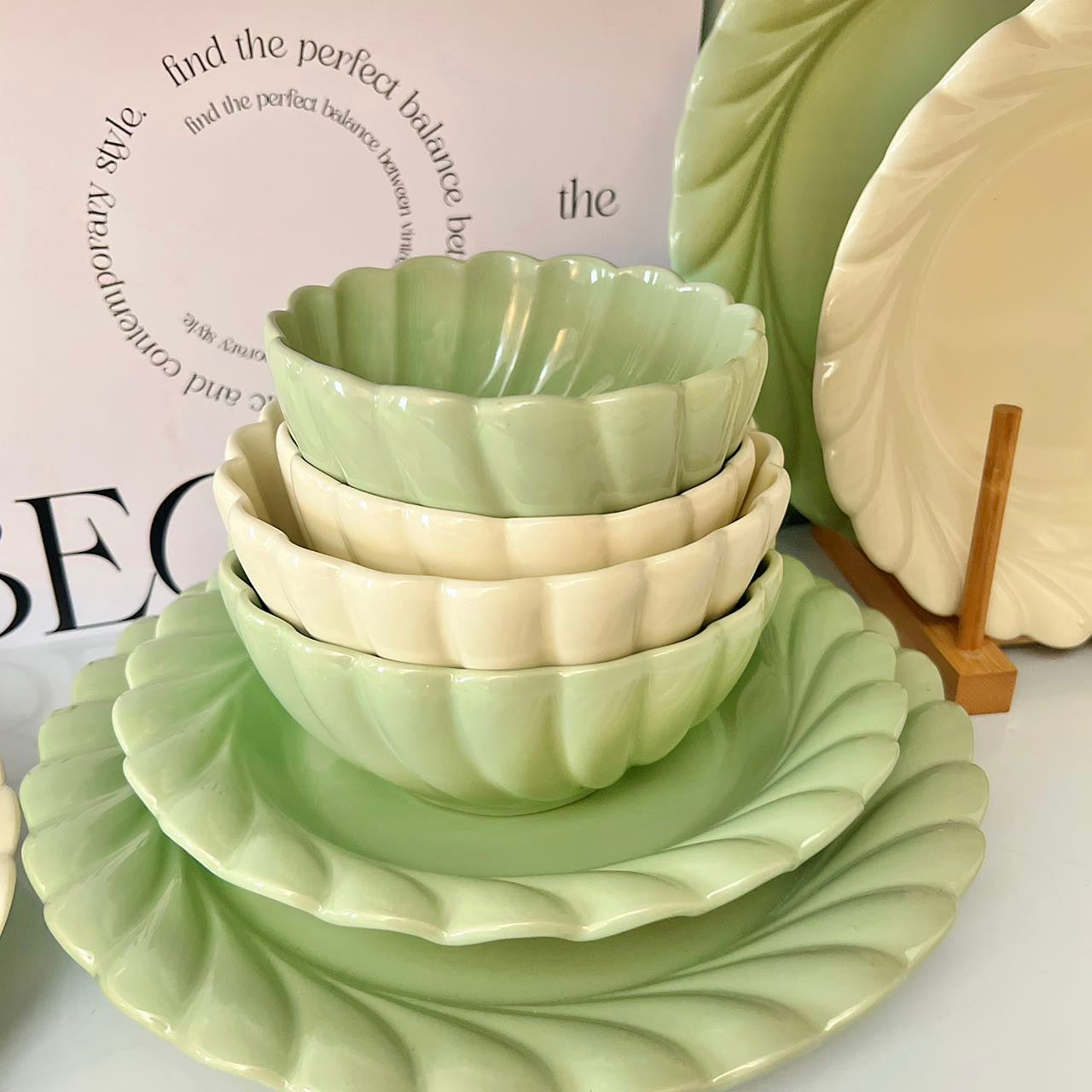 Pastel Spring Dinnerware Set – Cream & Green
