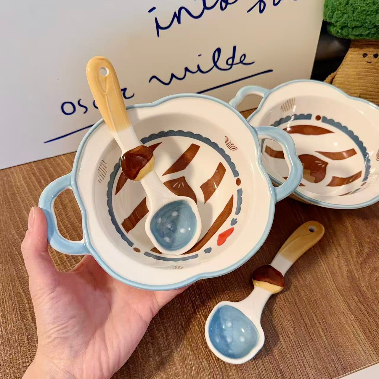 Cute Chestnut Ceramic Bowl with Handles & Spoon Set - 350ML