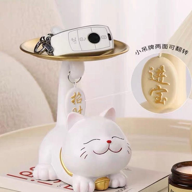 Lucky Cat Decor Piece | Symbolic Design for Prosperity and Well-Wishes - Wuli Home