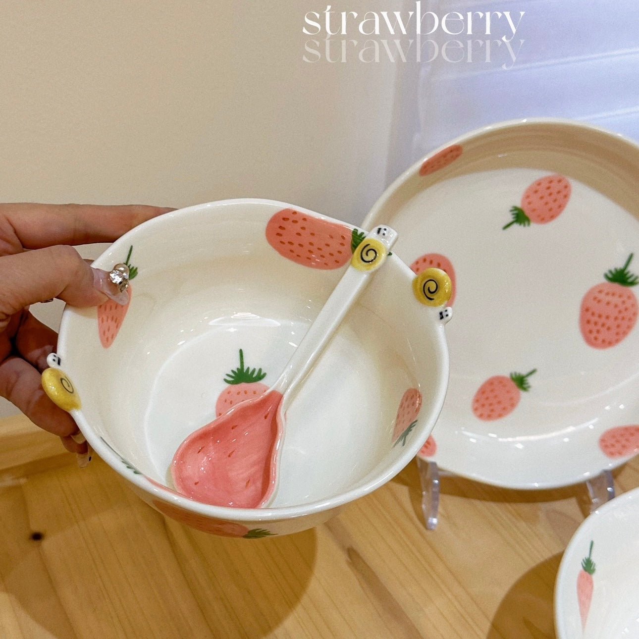 Strawberry & Snail Series Ceramic Dinnerware Set - Adorable Design with Strawberry Patterns - Wuli Home