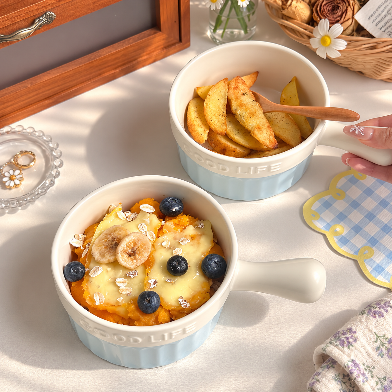 Good Life Morandi Ceramic Baking Bowl with Handle – 600ML