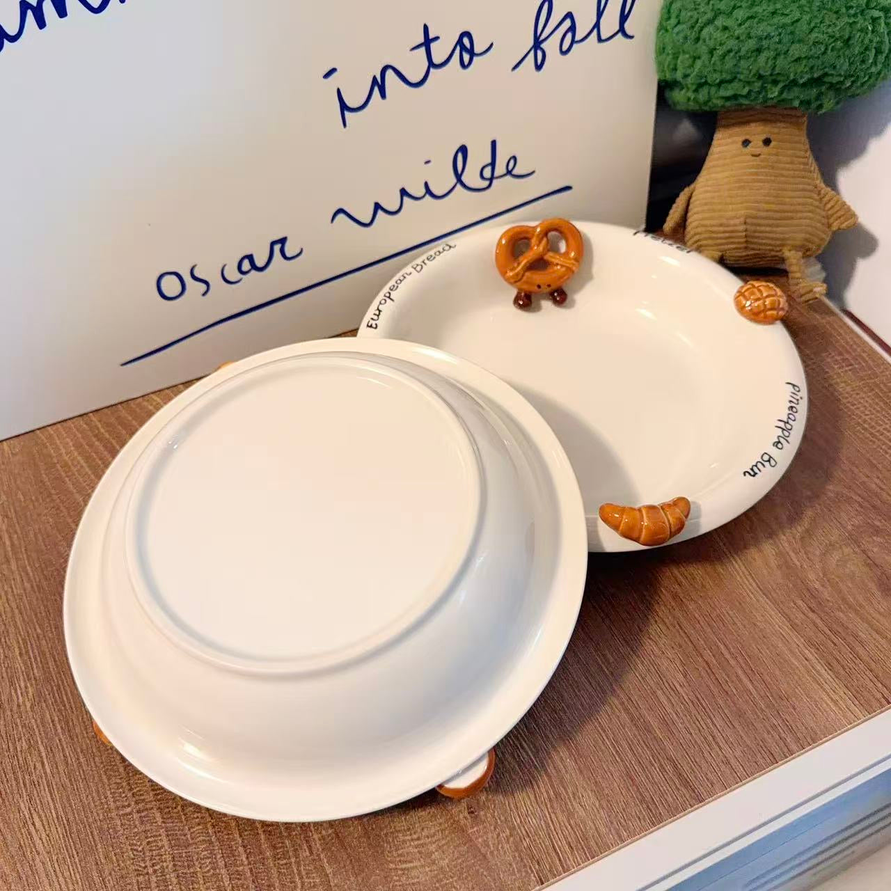 Hand-Painted 3D Bread Ceramic Deep Plate, 8.4-Inch