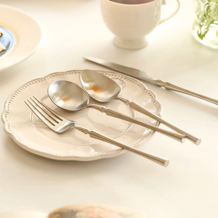 Elegant Hourglass Design Flatware Set - Set of 4 | Elegant Matte Finish