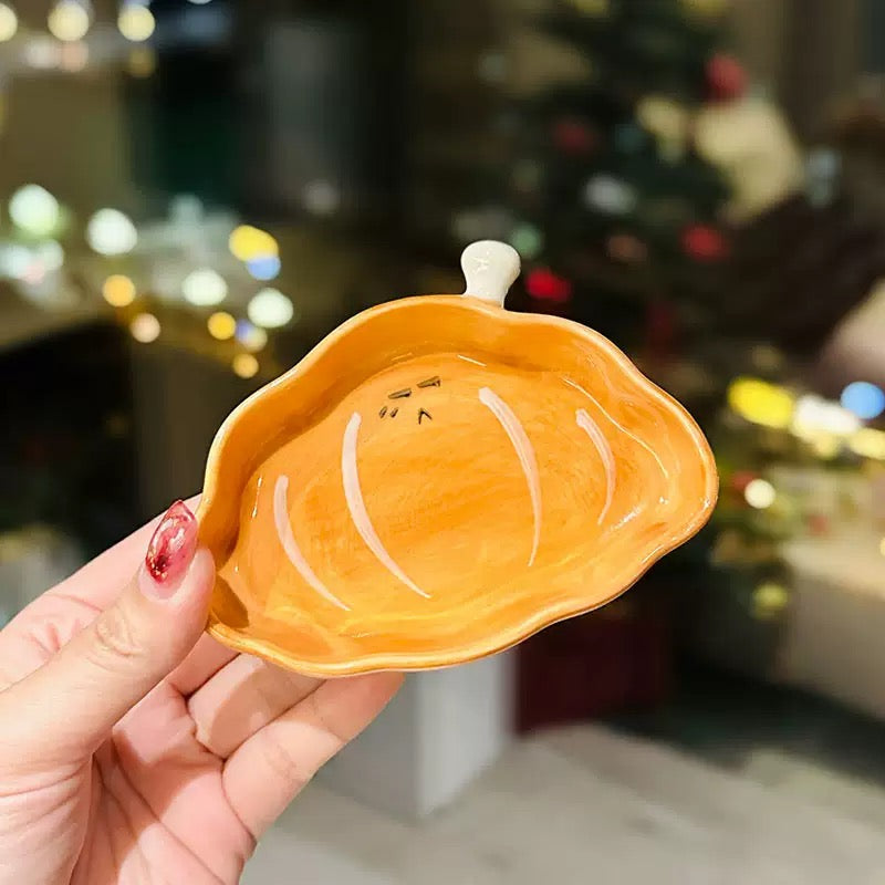 Bread-Shaped Ceramic Sauce Dishes