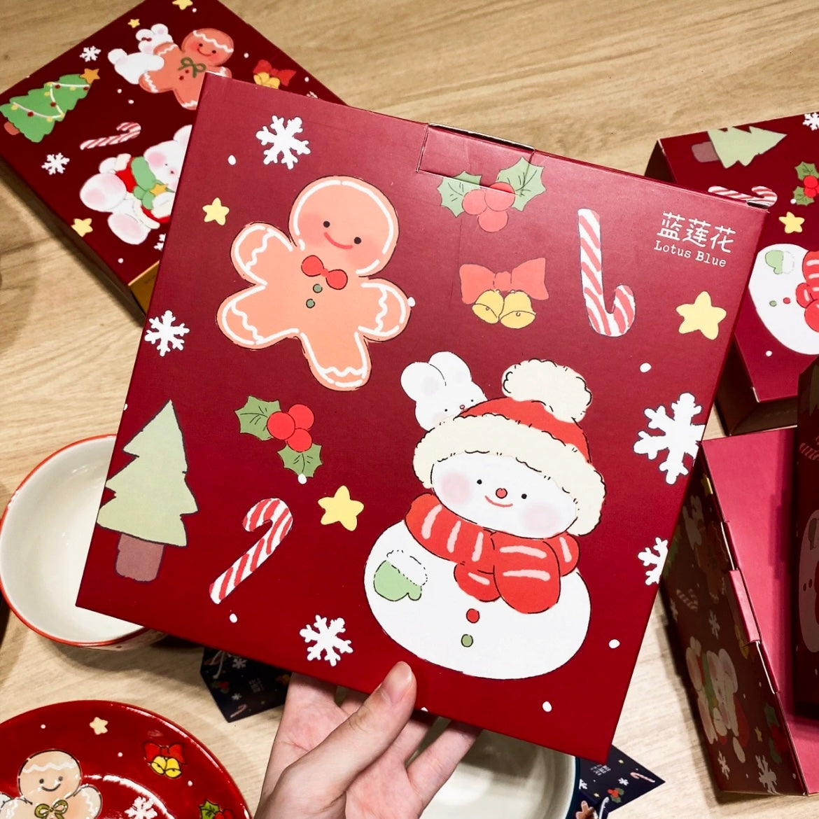 Hand-painted Christmas ceramic plate with snowman in navy blue, 21CM diameter