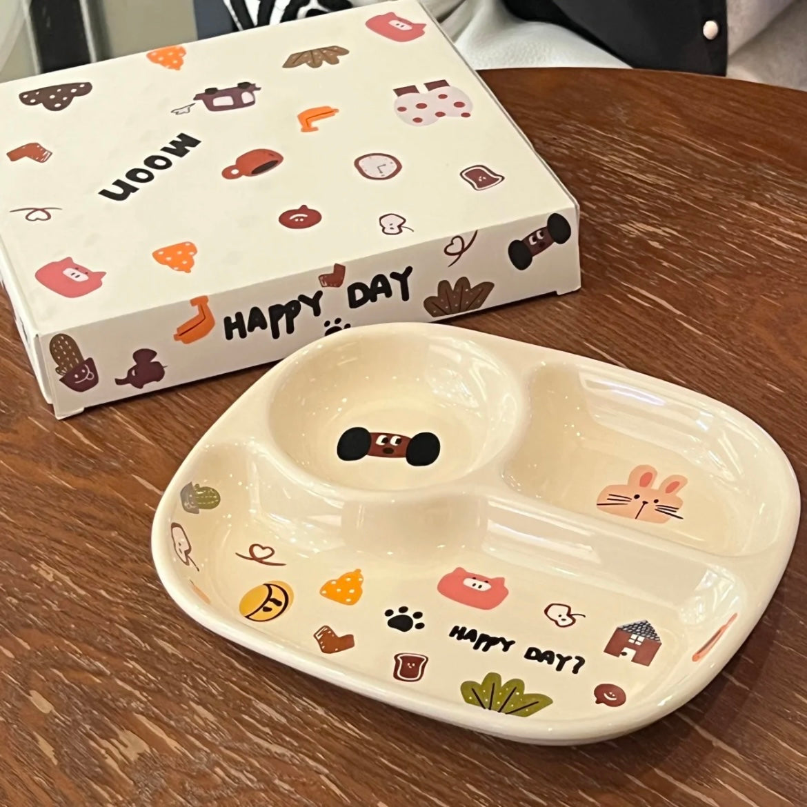 Moon Dog Series 3-Compartment Divided Plate, 8-Inch