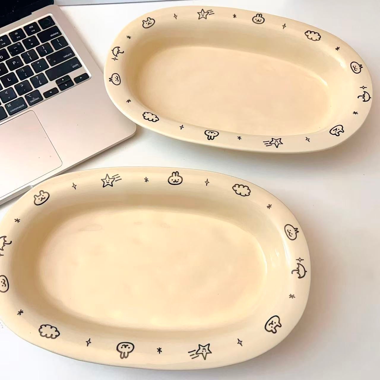 Cream Doodle Style Ceramic Oval Platter, 11-Inch