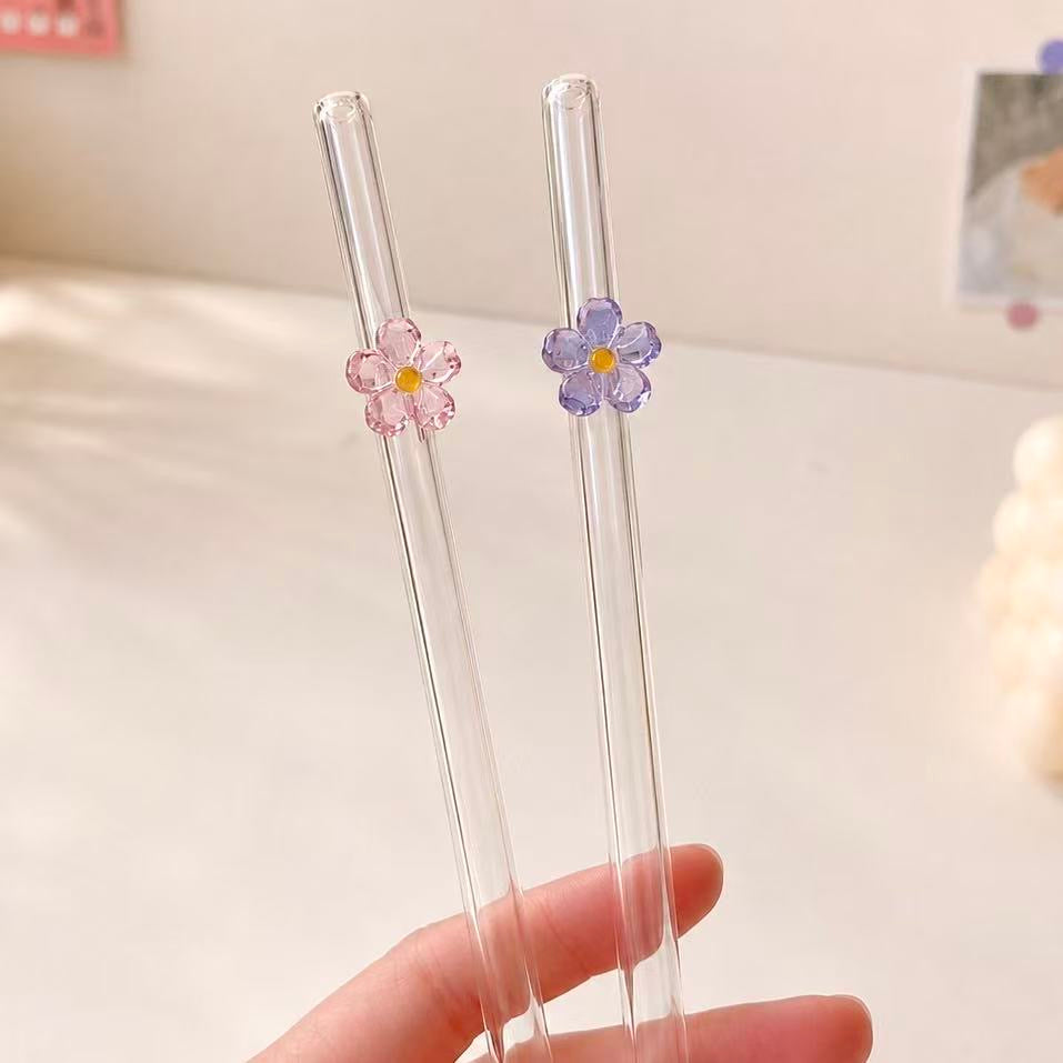Reusable Decorative Glass Straw - 4 Styles