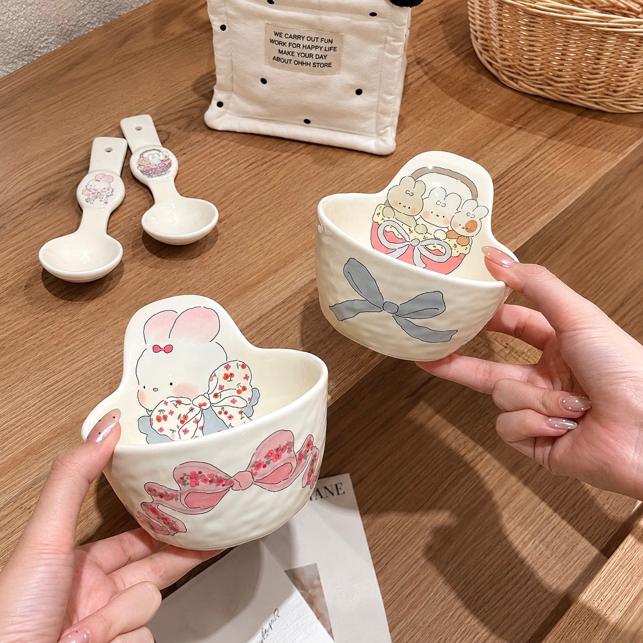 Bow Bunny Handle Ceramic Yogurt Bowl with Spoon – 350ML