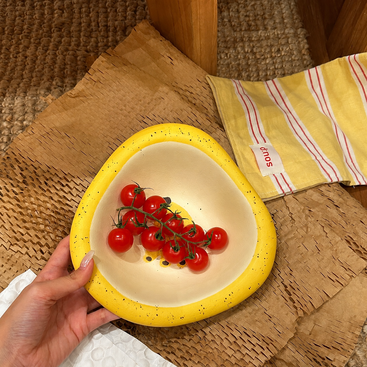 Hand-Painted Banana Ceramic Salad Bowl – 500ML