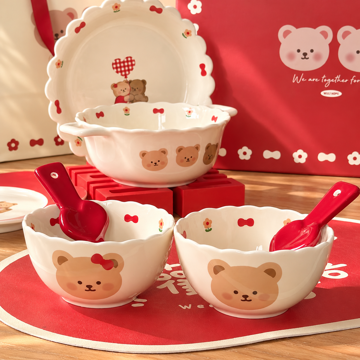 Sweetheart Bear Ceramic Tableware Gift Set – Set of 9