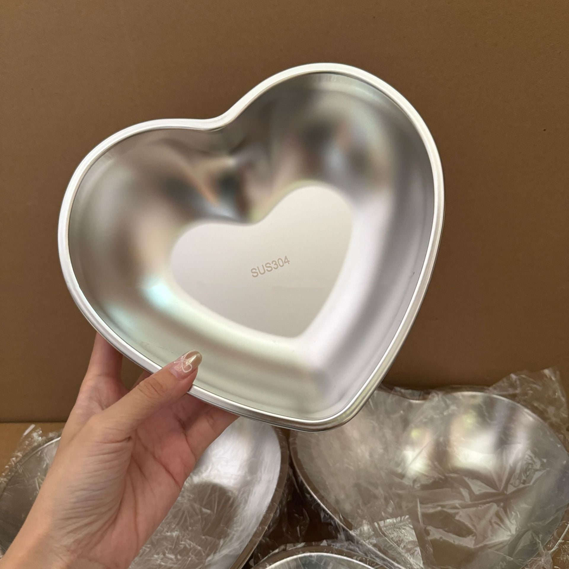 Heart Shaped Stainless Steel Serving Bowl - 900ML