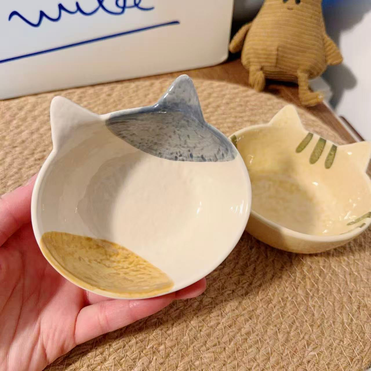 Hand-Painted Cat Shaped Ceramic Dipping Bowl - 140ML