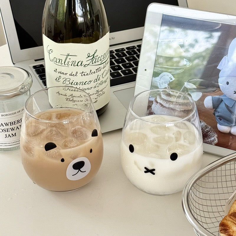Cute bear and bunny round belly glass cups with iced drinks, 450ML capacity