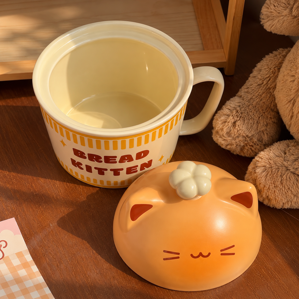 Chef Kitten Ceramic Ramen Bowl with Lid – 650ML
