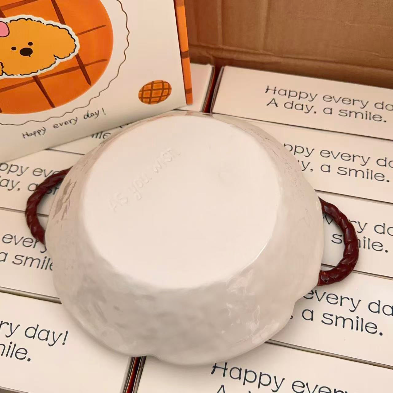 Caramel Kitty Hand-Painted Ceramic Plate with Handles, 8-Inch