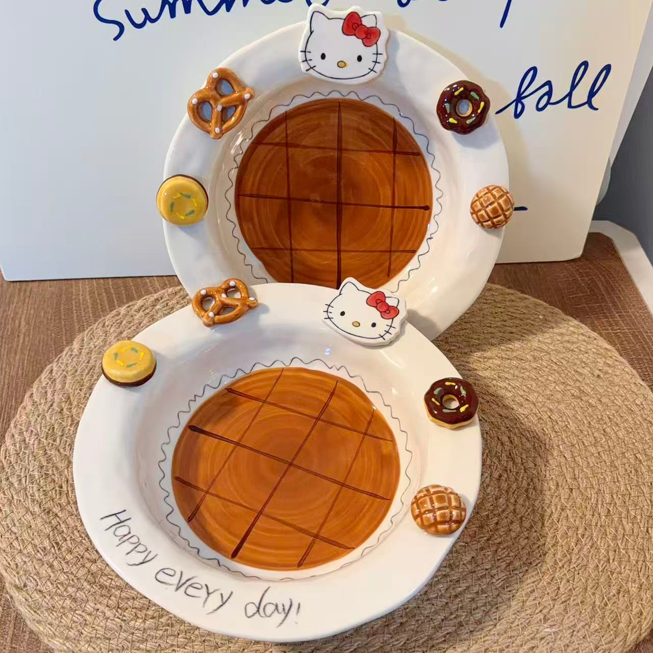 Caramel Kitty Hand-Painted Ceramic Deep Plate, 8.2-Inch