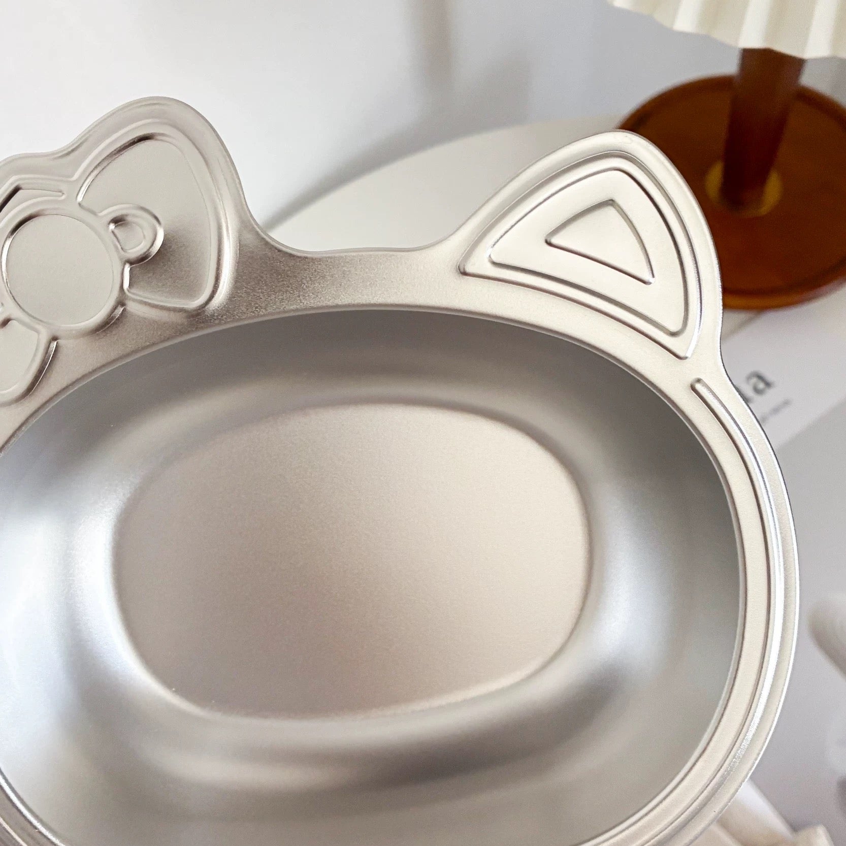 Bow-Shaped Stainless Steel Bowl - 400ML