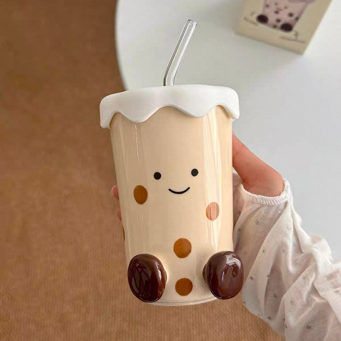 Cute Footed Ceramic Straw Mug with Lid - 450ML