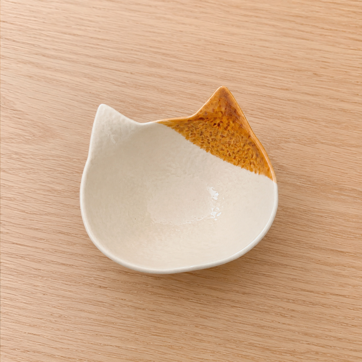 Cat-Shaped Ceramic Mini Bowl – 200ML
