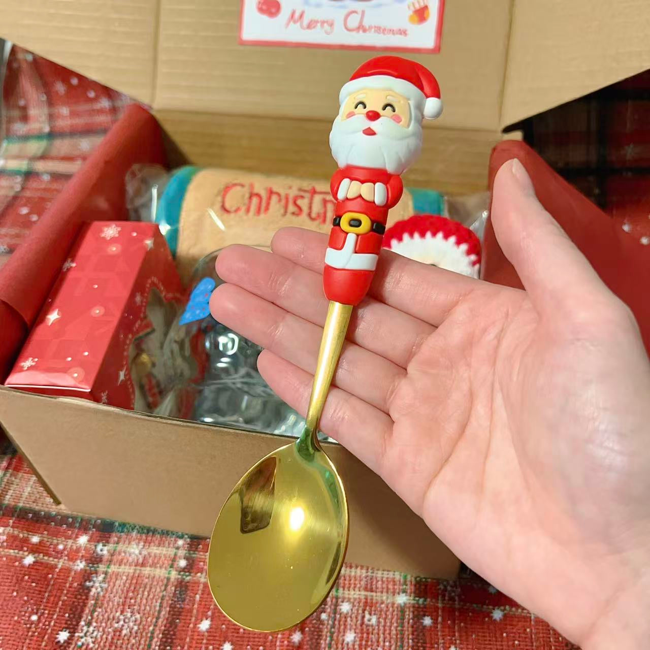 Christmas Surprise Gift Box - Set of 5 | Christmas Gift