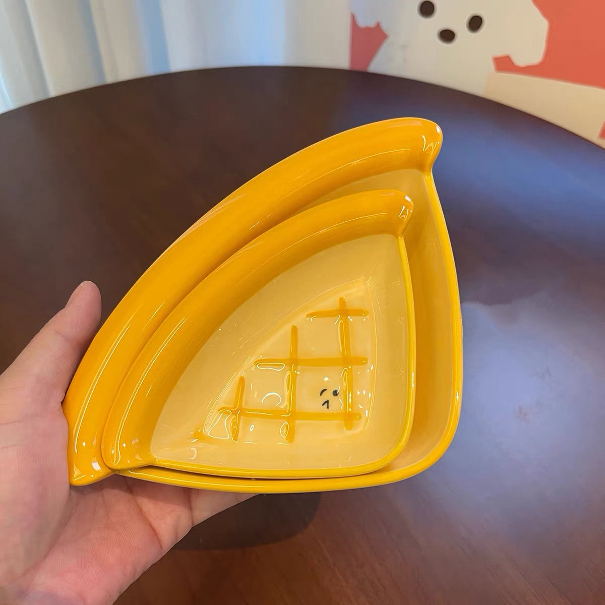 Cheese-Shaped Kawaii Ceramic Plate – 2 Sizes