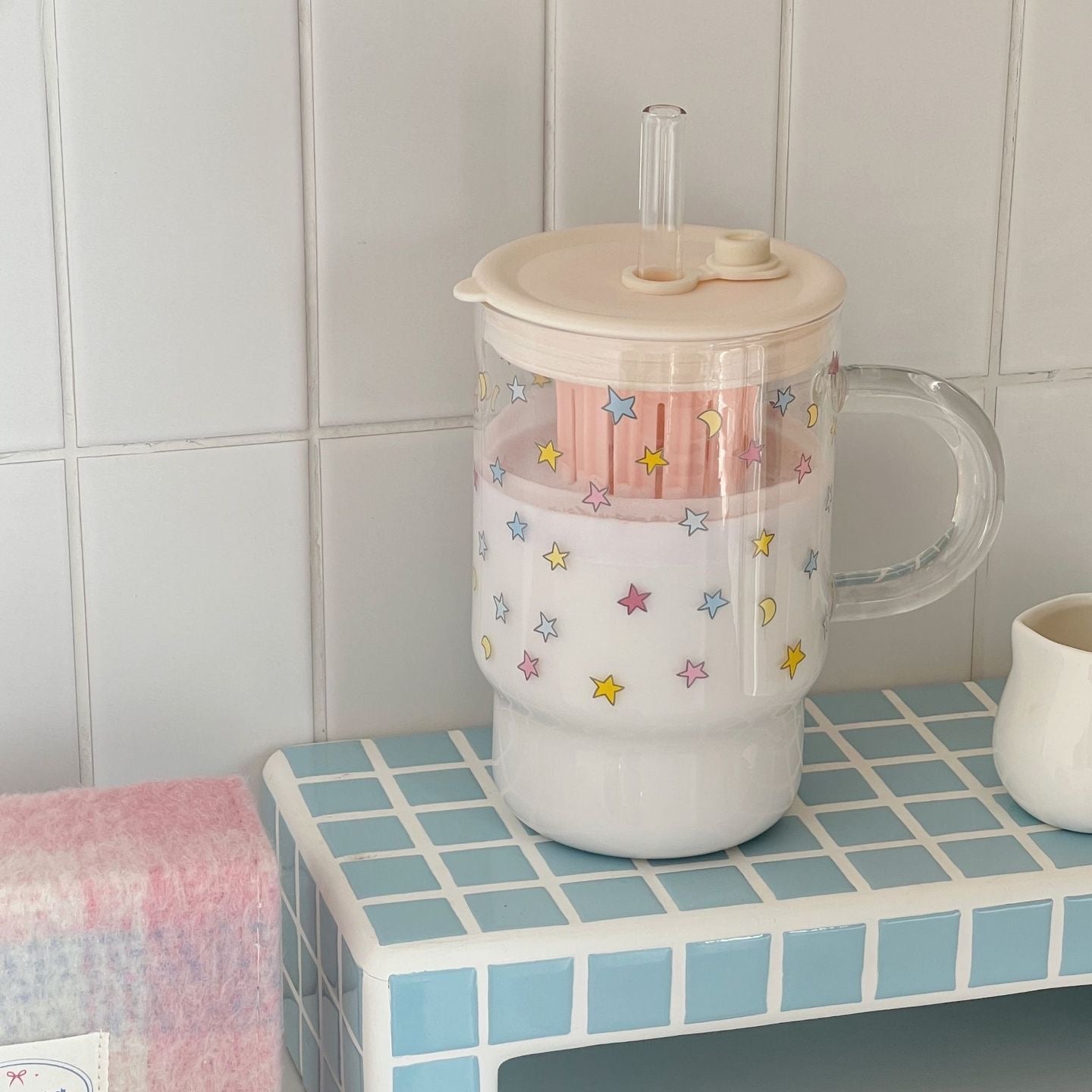 Colorful Stars Large Glass Mug with Straw – 1000ML
