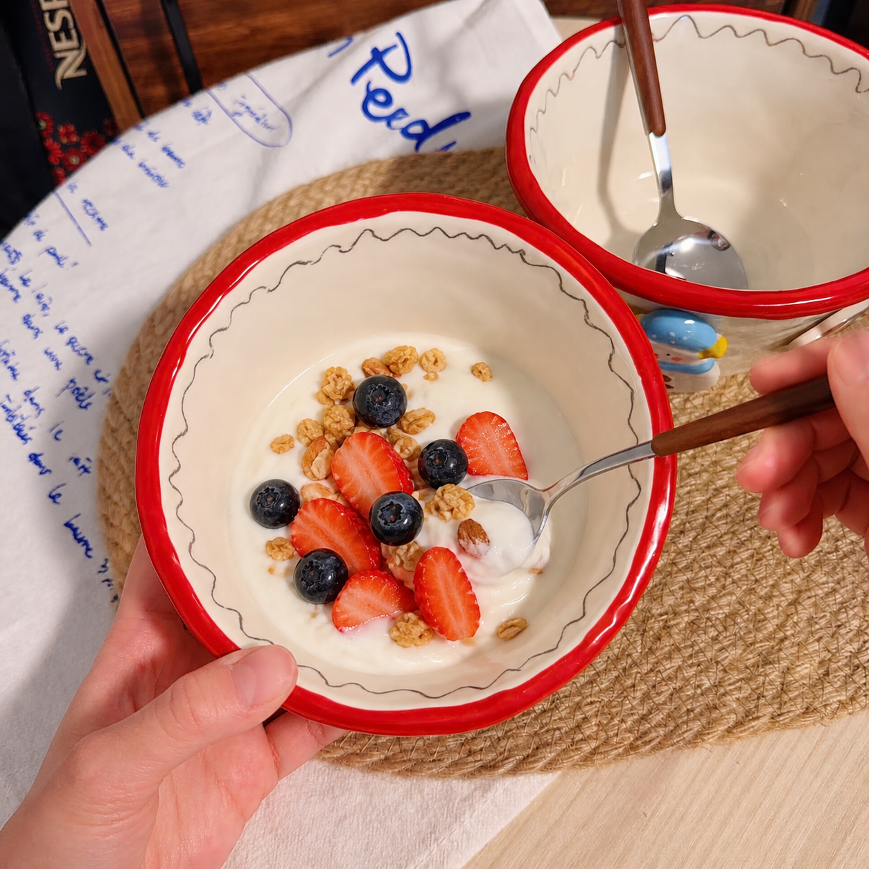Hand-Painted Snowman Ceramic Yogurt Bowl - 650ML