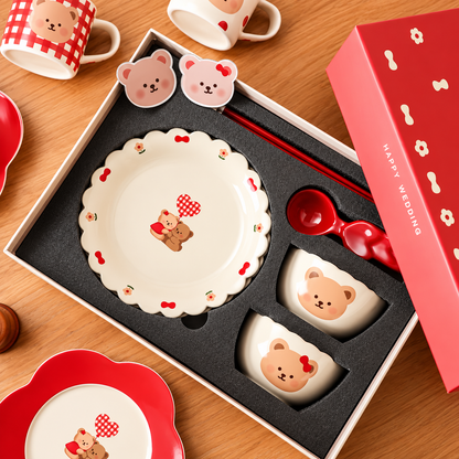 Sweetheart Bear Ceramic Tableware Gift Set – Set of 9