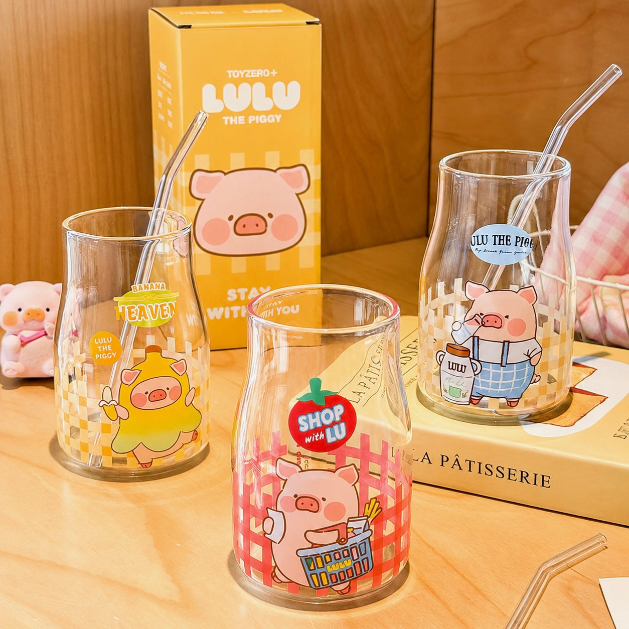 Lulu the Piggy Glass Pitcher with Straw – 500ML