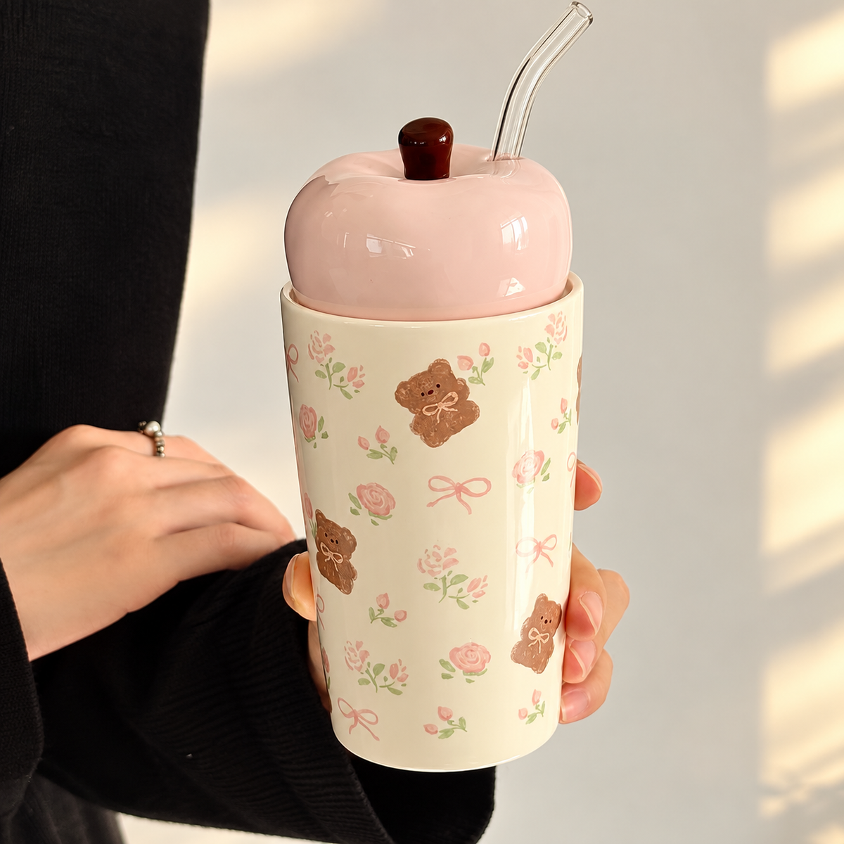 Floral Bear Ceramic Straw Cup with Lid – 450ML