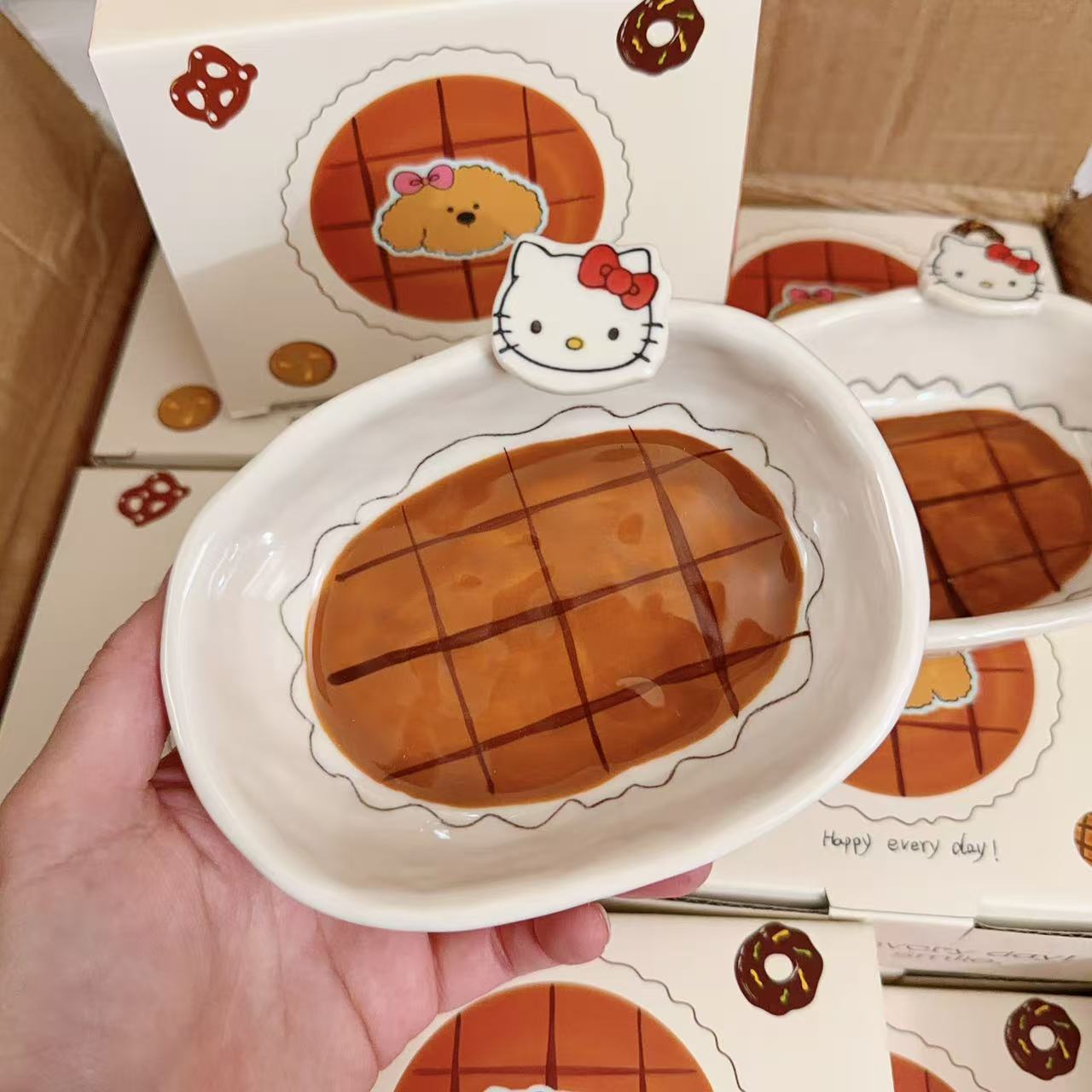 Hand-Painted Caramel Kitty Ceramic Oval Bowl - 175ML