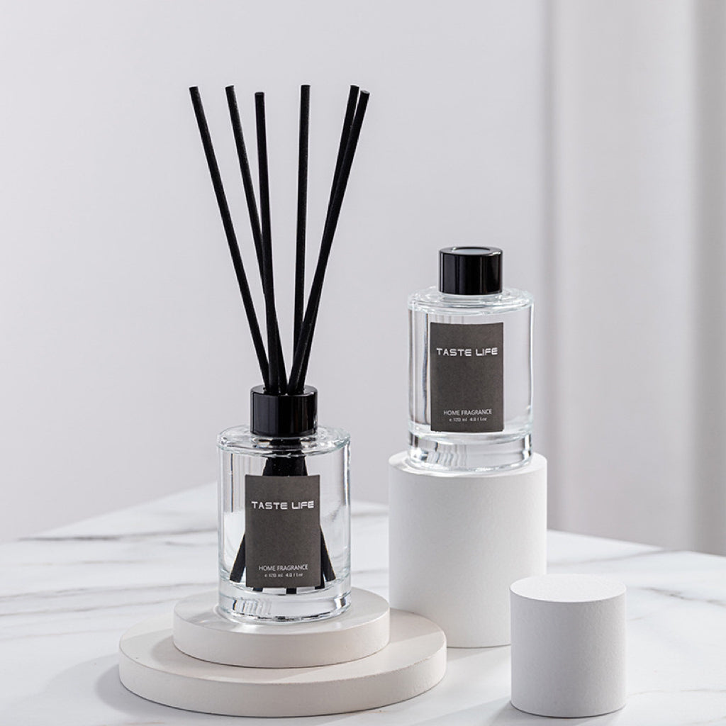 Reed Diffuser Set - Long-Lasting Scent, 4 Rich Aromas: Bamboo, White Tea, Redwood, Osmanthus