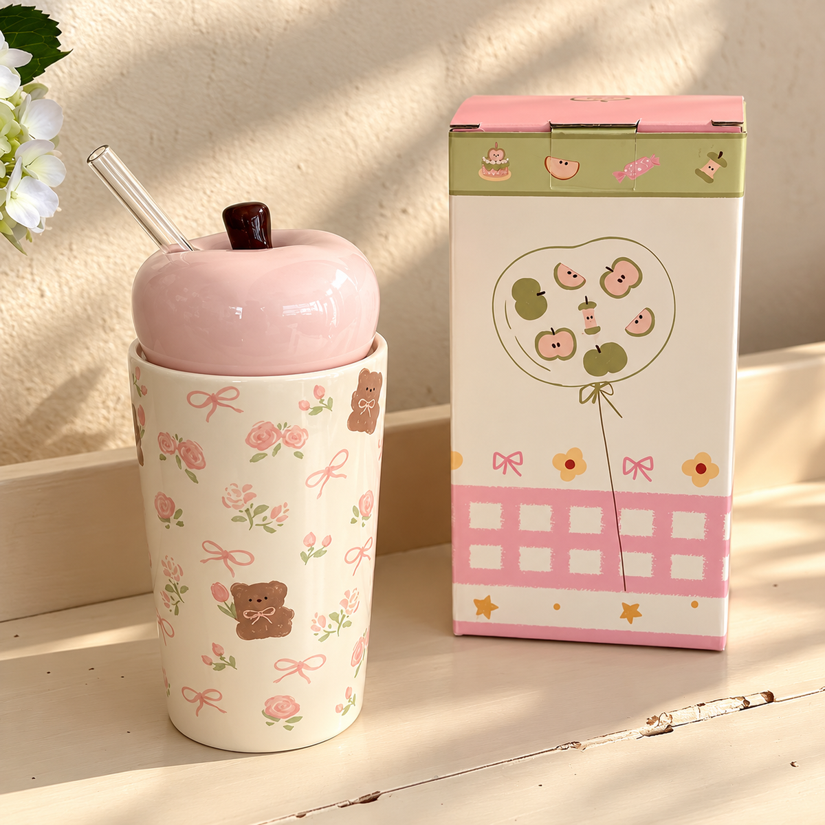 Floral Bear Ceramic Straw Cup with Lid – 450ML