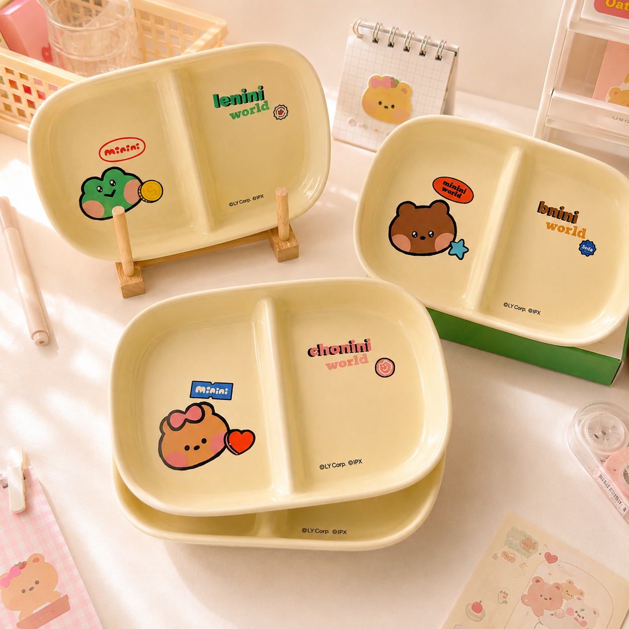 Brown Bear Family Ceramic Divided Plate – Official Collaboration, 9.4-Inch