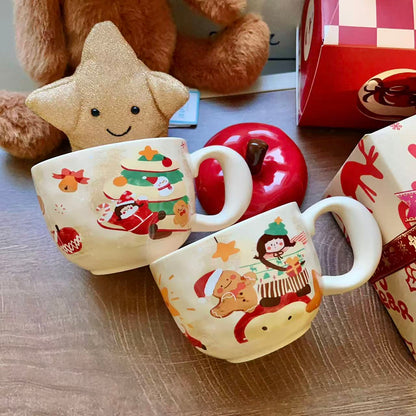 Christmas ceramic mugs with red apple lid showing gingerbread man and girl playing piano designs, 420ML