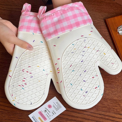 Cute Pink Heat-Resistant Silicone Oven Gloves - Set of 2, Non-Slip Baking Mitts for Cooking & Baking