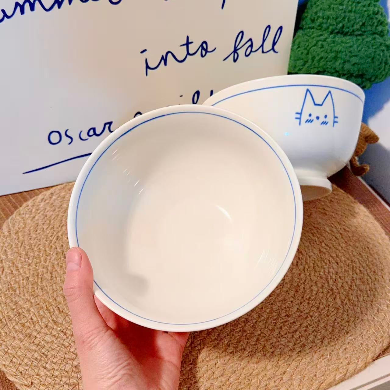 Hand-Painted Cat Ceramic Footed Noodle Bowl - 800ML