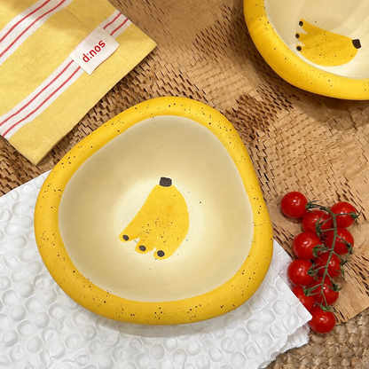 Hand-Painted Banana Ceramic Salad Bowl – 500ML