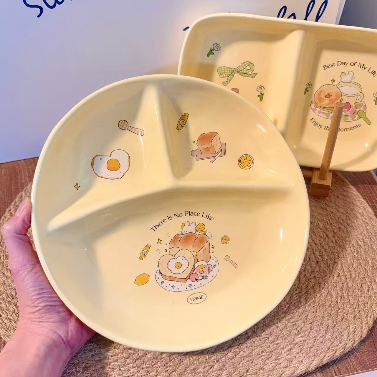 Bread & Bagel Bunny Ceramic Divided Plate, 9.2-Inch