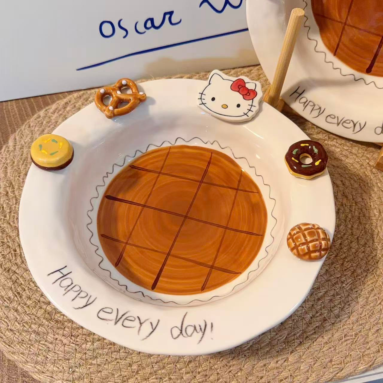 Caramel Kitty Hand-Painted Ceramic Deep Plate, 8.2-Inch