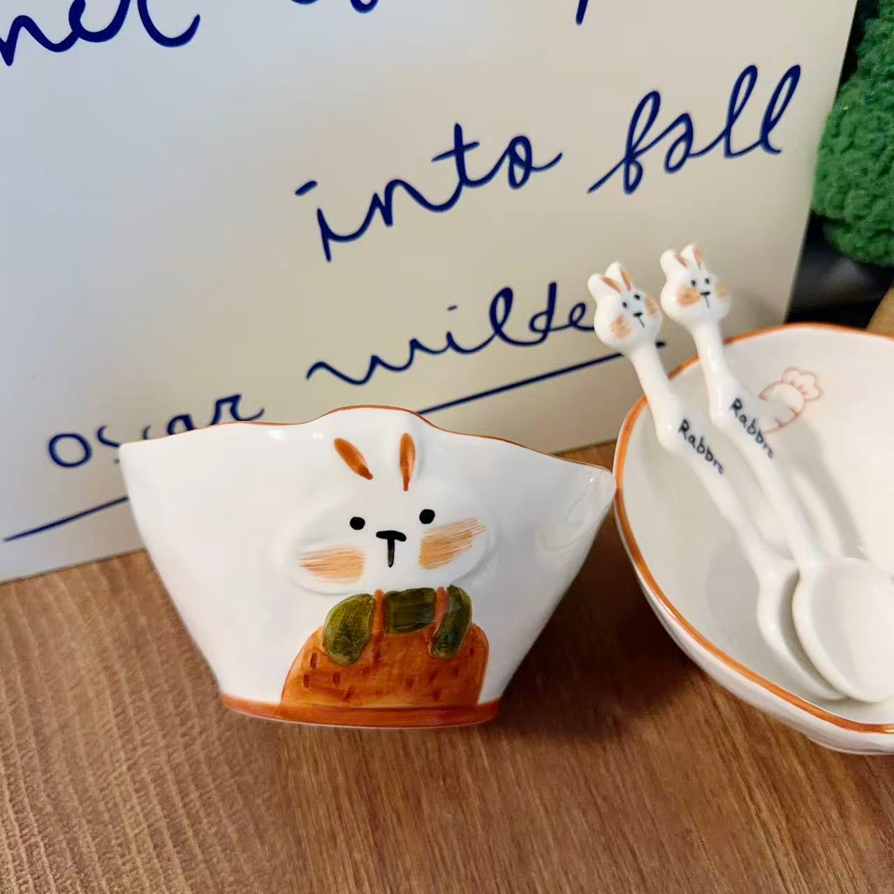 Hand-Painted Rabbit Ceramic Yogurt Bowl with Spoon - 400ML